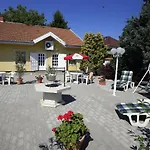Maison d'hôtes Princess Vendeghaz 3*