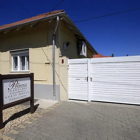 Princess Vendeghaz Guest house Eger
